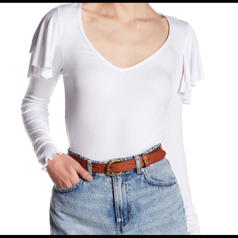 Free People White Ruffled Top - NWT, size M
